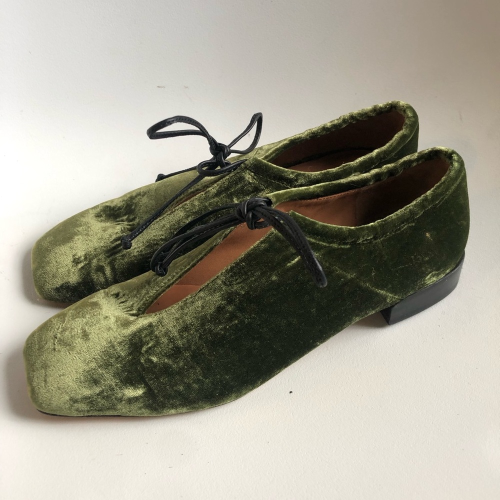 Rosetta Getty green velvet lace-up flats sz 37